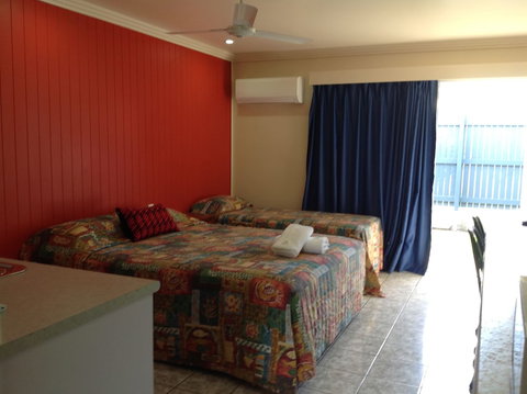 Emu Park Motel - Accommodation Resorts 3