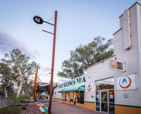 Alice Springs YHA - Hostel - Accommodation Resorts 0