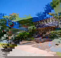 Airlie Beach YHA - Hostel - Accommodation Resorts