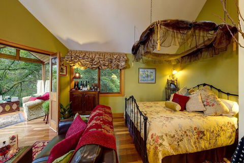 Arcadia Cottages - Accommodation Resorts 5