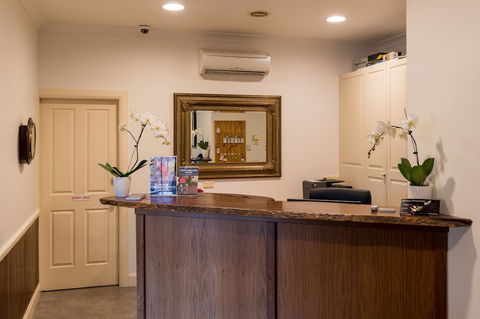 Bowen Inn Motel - Accommodation Resorts 1