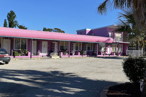 Paddle Steamer Motel - Accommodation Resorts 5