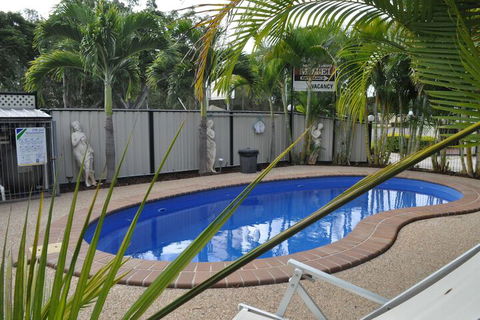 Charters Towers Motel - Accommodation Resorts 6