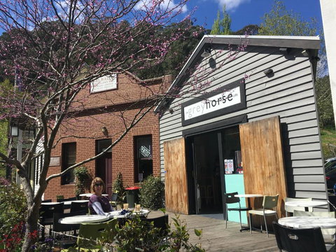 Stringers Cottage - Accommodation Resorts 4