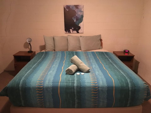 Desert View Apartments - Accommodation Resorts 4