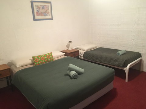 Desert View Apartments - Accommodation Resorts 3