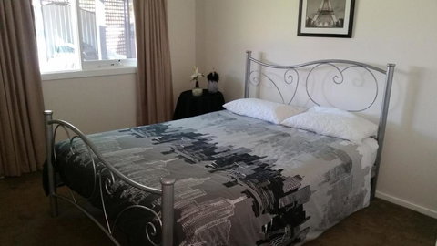 Kings Cottage - Accommodation Resorts 3