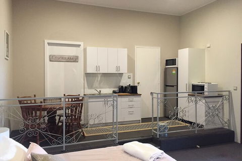 Fairway Manor Accommodation - Accommodation Resorts 5