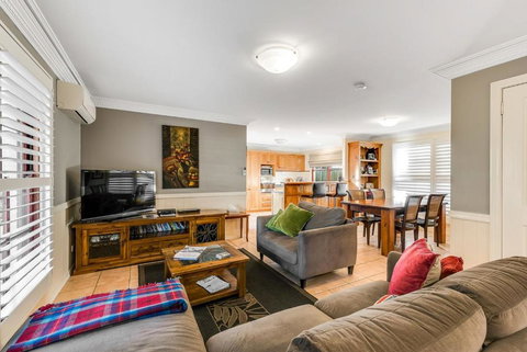 Bannockburn Lodge - Accommodation Resorts 5