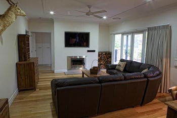 G.g's By The River - Accommodation Resorts 6