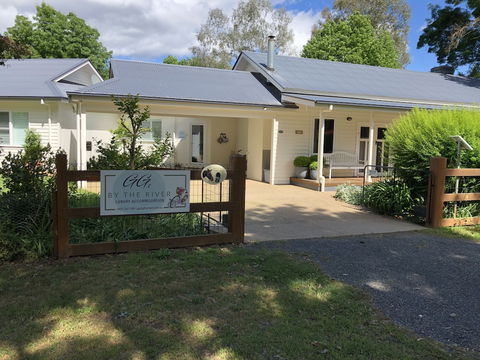 G.g's By The River - Accommodation Resorts 0