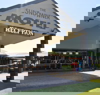 Sundowner Hotel Motel