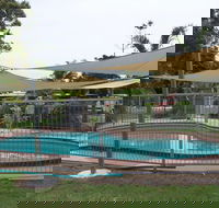 Moura Caravan Park - Accommodation Resorts