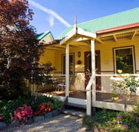 Autumn Abode Cottages Two - Accommodation Resorts