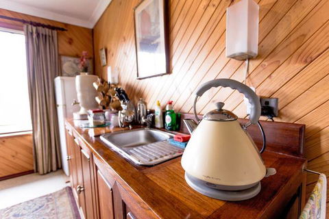 Albanys Big Grove Bed & Breakfast - Accommodation Resorts 7