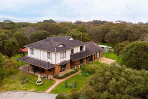 Albanys Big Grove Bed & Breakfast - Accommodation Resorts 0