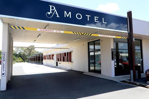 Park Avenue Hotel Motel - Accommodation Resorts 0