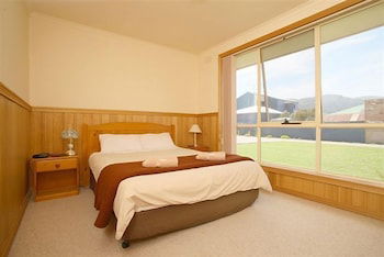 Apollo Bay Backpackers Lodge - Accommodation Resorts 2