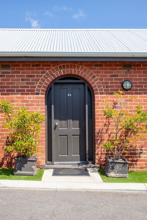 Dukes Inn Northam - Accommodation Resorts 1