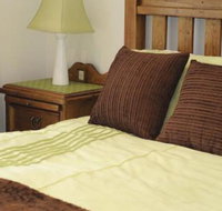 Robin Hill Retreat - Accommodation Resorts