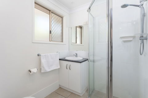 Apollo Lodge - Accommodation Resorts 3