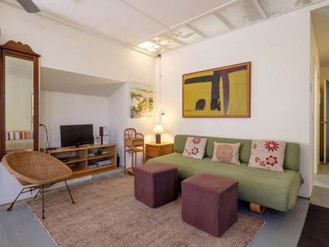 Eddies Place - Accommodation Resorts 6