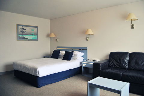 Sunrise Devonport - Accommodation Resorts 5