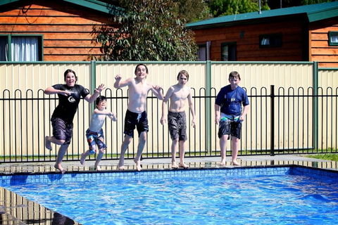 Riverglen Holiday Park - Accommodation Resorts 0