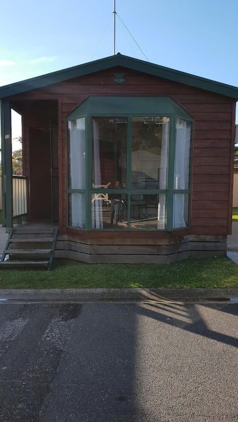 Riverglen Holiday Park - Accommodation Resorts 3