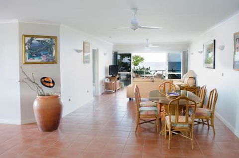 Ulysses 1 - Accommodation Resorts 5