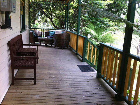 Cygnets Secret Garden Bed & Breakfast - Accommodation Resorts 0
