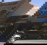 Beand - Accommodation Resorts