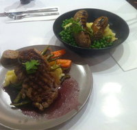 The Flag - Accommodation Resorts