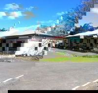 The Elphinstone Hotel - Accommodation Resorts