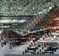 Barrel Bar and Dining - Accommodation Resorts