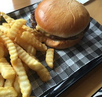 Stumpys Burgers - Accommodation Resorts