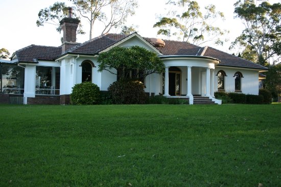 Booragul NSW Accommodation Resorts