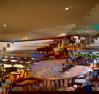 Penny Whistlers Cafe - Accommodation Resorts