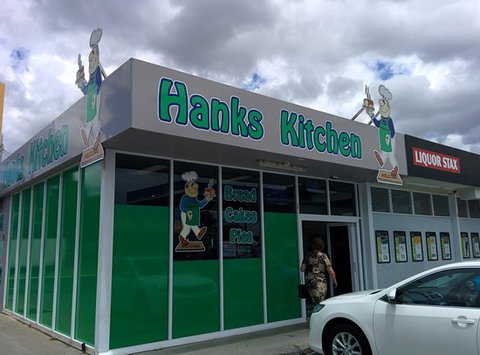 Hanks Kitchen - Accommodation Resorts 0