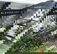 Three Donkeys Wholefood Cafe - Accommodation Resorts