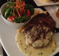 Bowning Hotel Dining Room - Accommodation Resorts