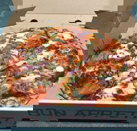 La Bello Pizzeria - Accommodation Resorts