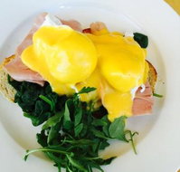 The Point Cafe - Accommodation Resorts