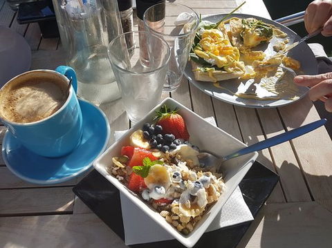 Crave At Bonnys - Accommodation Resorts 0