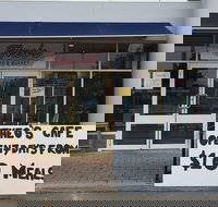 Theos Cafe  Buffet - Accommodation Resorts