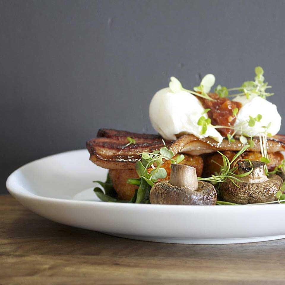 Labrador QLD Accommodation Resorts