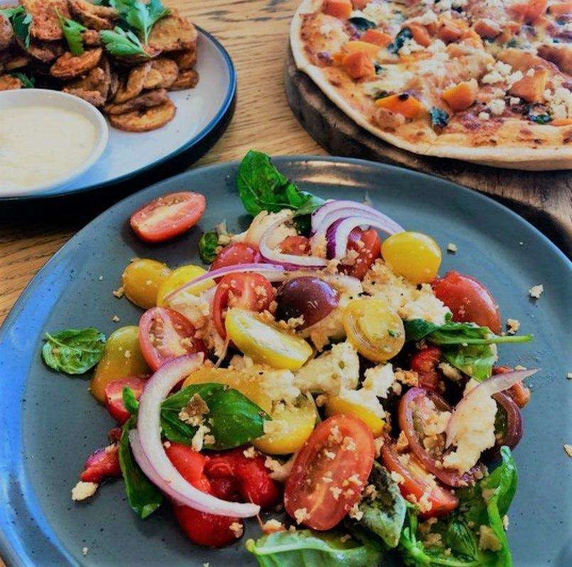  Accommodation Resorts