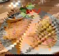 Bull and Bush - Accommodation Resorts