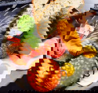 Chow Bella Cafe - Accommodation Resorts