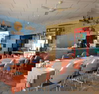 Golden Ponds Bar Restaurant  Function Centre - Accommodation Resorts